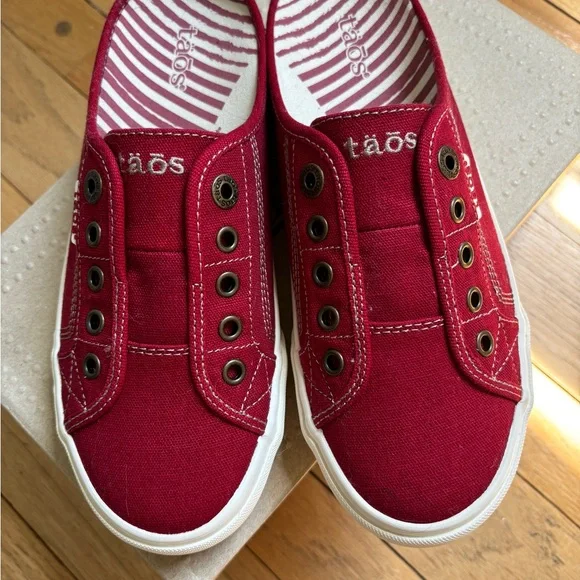 NIB Taos Canvas EZ Soul Slide Sneakers 7.5 - Picture 4 of 12